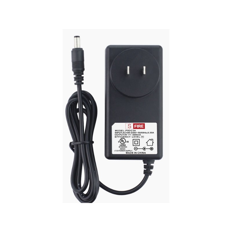Fuente de poder de 9 Vcd regulado @ 3A UL; Voltaje de entrada de 100-240 Vca